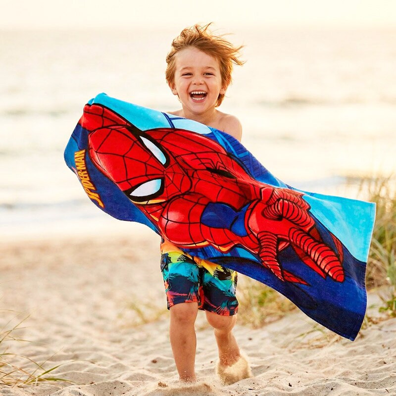 https://www.barnkalaset.se/pub_docs/files/spiderman_beach-towel.jpg