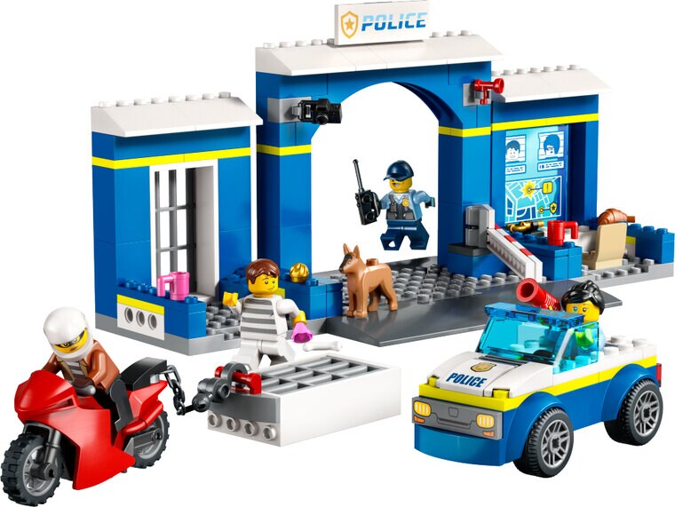Product Image for LEGO City - Jakt vid polisstationen 4+