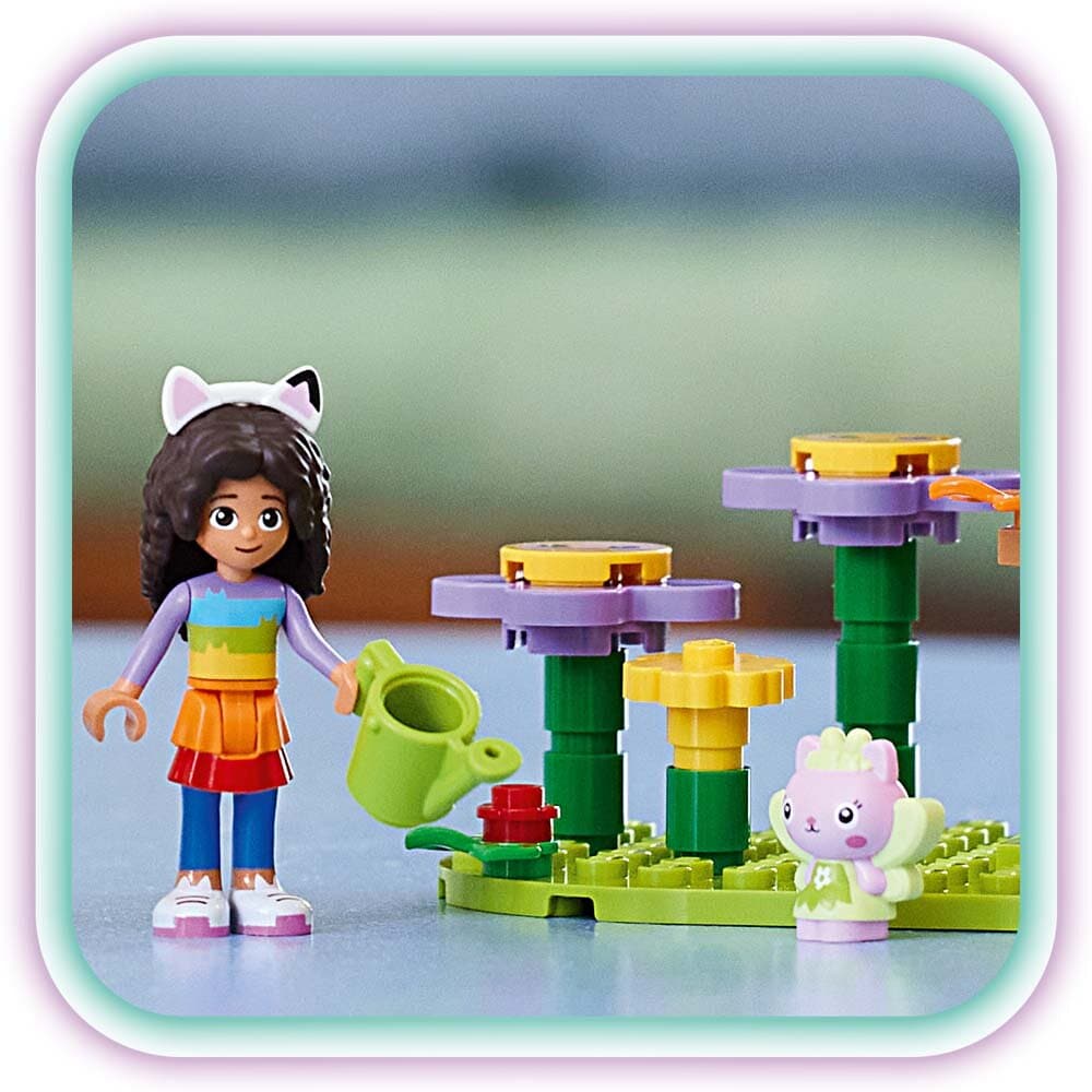LEGO Gabby's Dollhouse - Kattälvans trädgårdsfest 4+