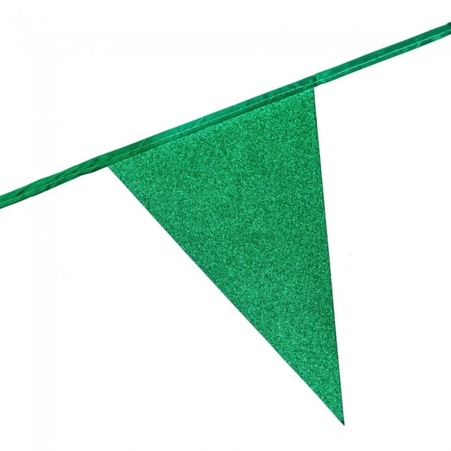 Glittrande flaggirlang i grönt 6 meter
