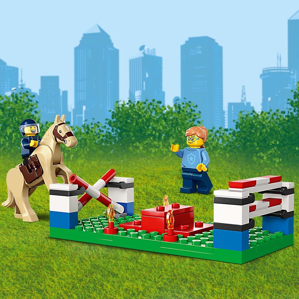 LEGO City - Polisskola 6+