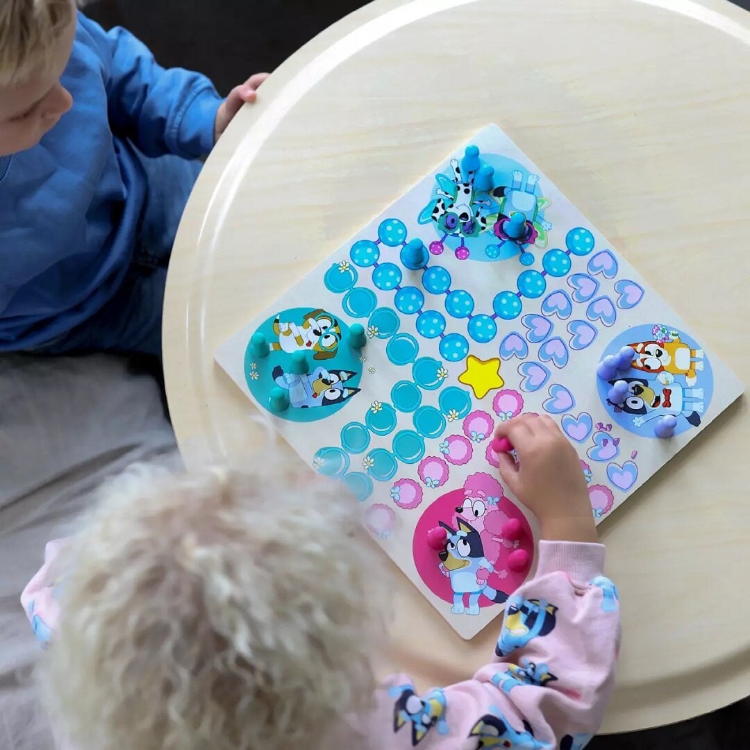 Bluey Sällskapsspel - Fia med knuff