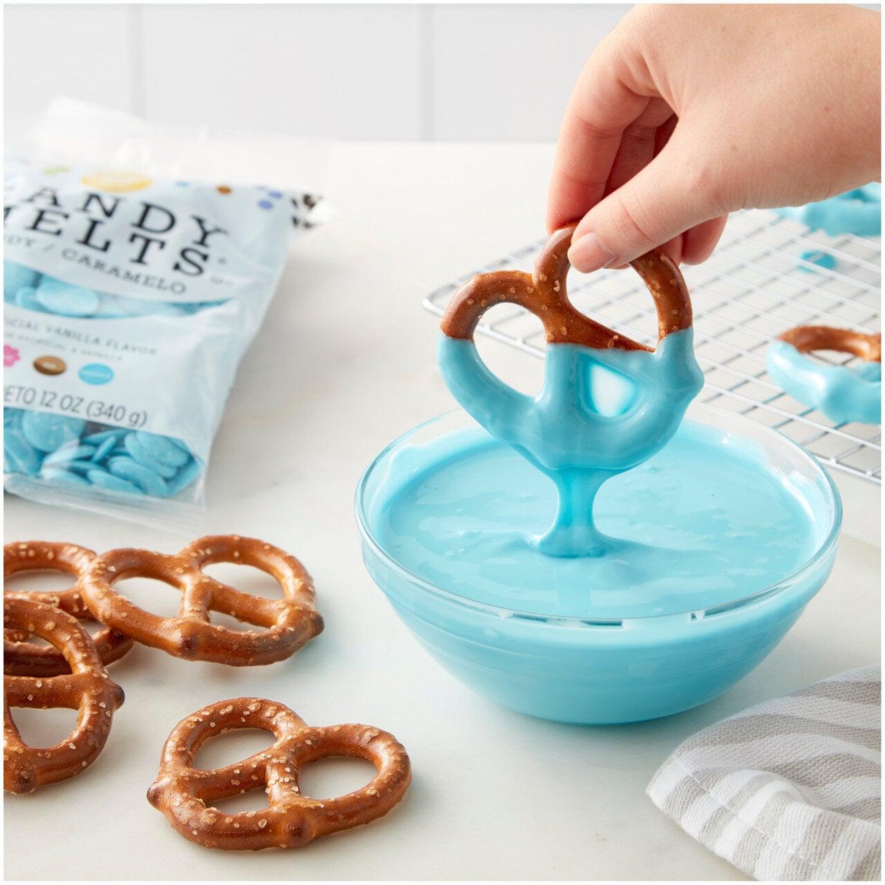 Wilton Candy Melts® 125g - Ljusblå