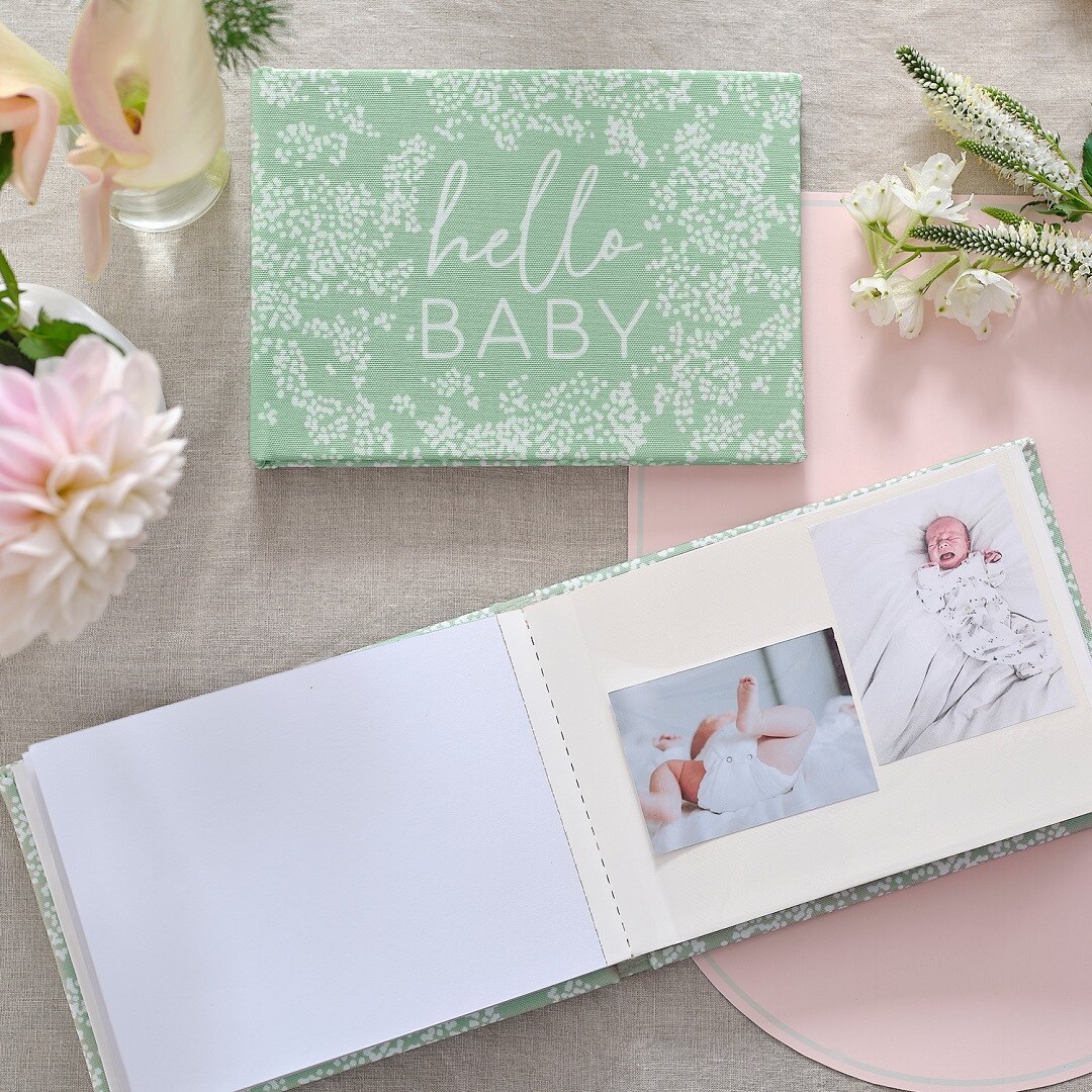 Floral Baby - Gästbok & Fotoalbum