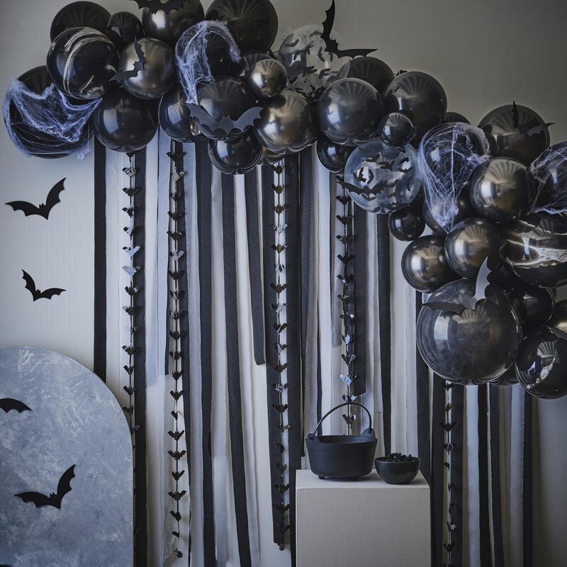 Fright Night - DIY Ballongbåge med Backdrops