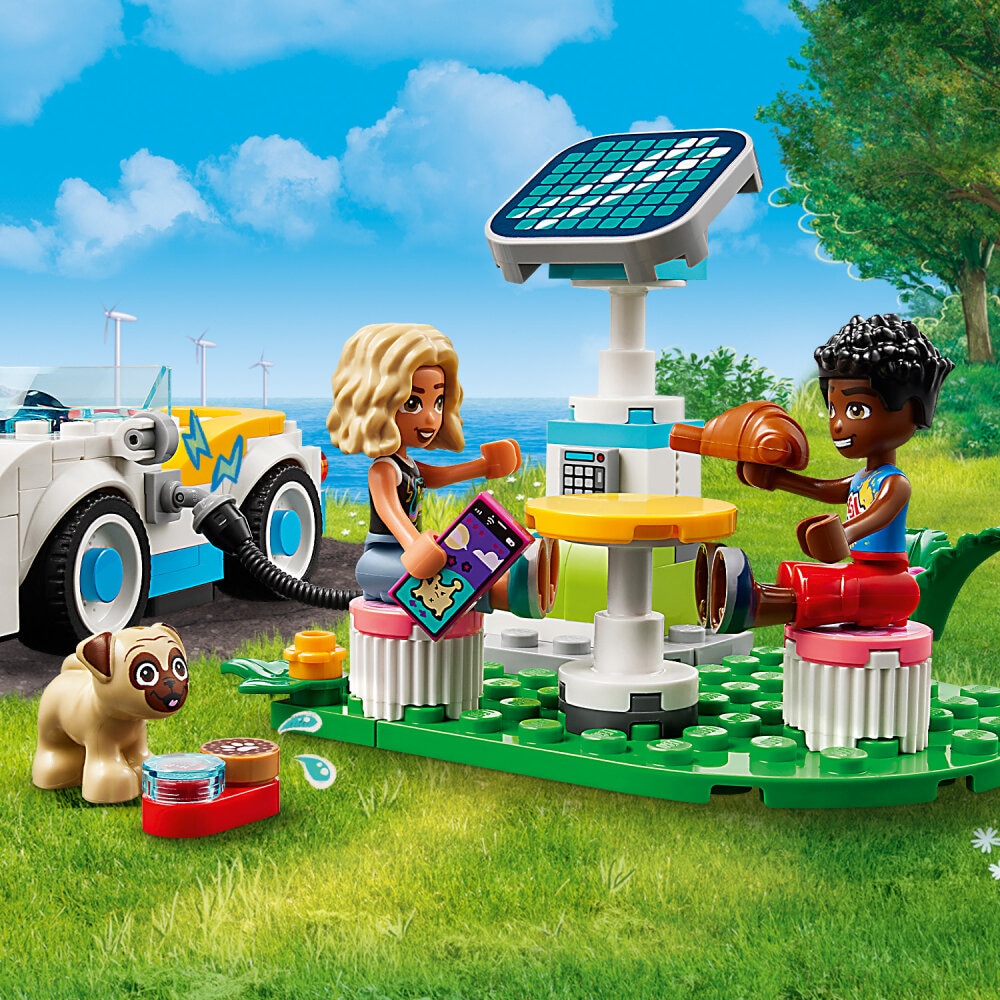 LEGO Friends - Elbil och laddstation 6+