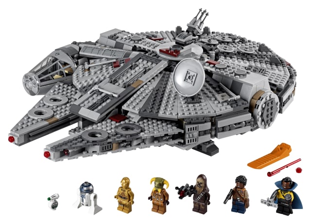 LEGO Star Wars - Millennium Falcon 9+