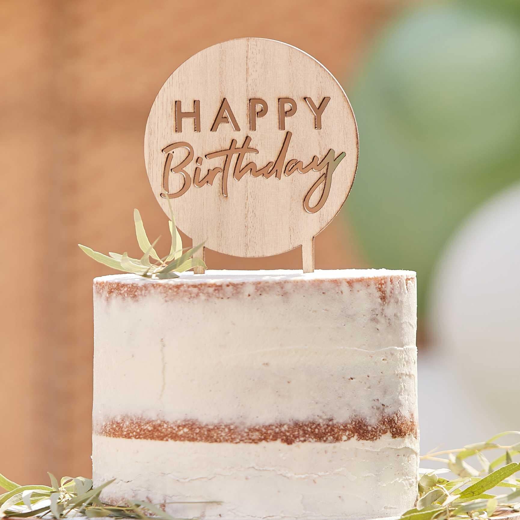 Cake Topper - Happy Birthday i trä