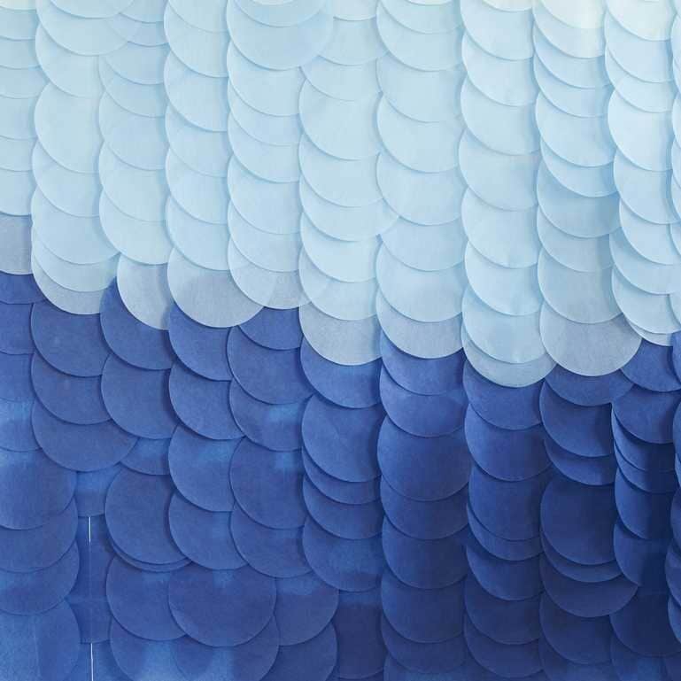Backdrop med cirklar i blå ombre 200 cm
